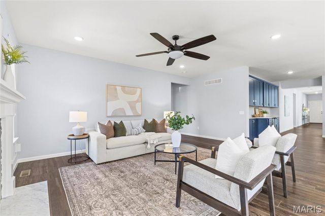 821 Upland Loop, O'fallon, MO 63368