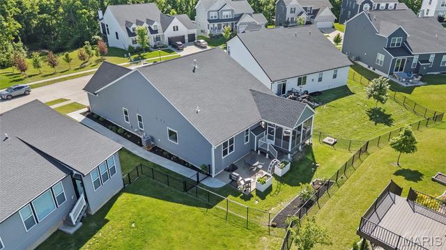 821 Upland Loop, O'fallon, MO 63368