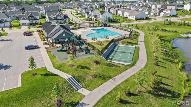 821 Upland Loop, O'fallon, MO 63368