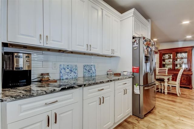 7 FRANGIPANI CIRCLE 7, Largo, FL 33770