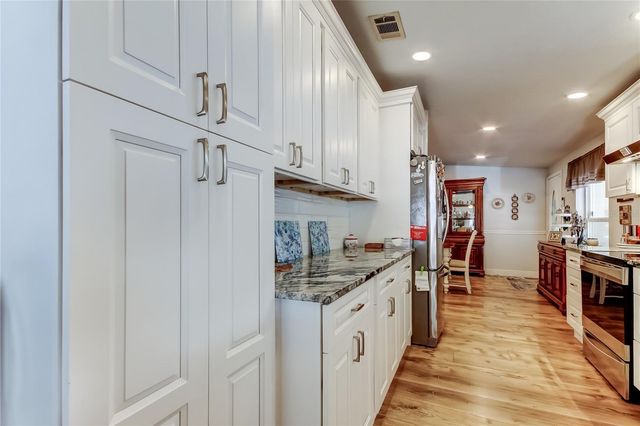 7 FRANGIPANI CIRCLE 7, Largo, FL 33770