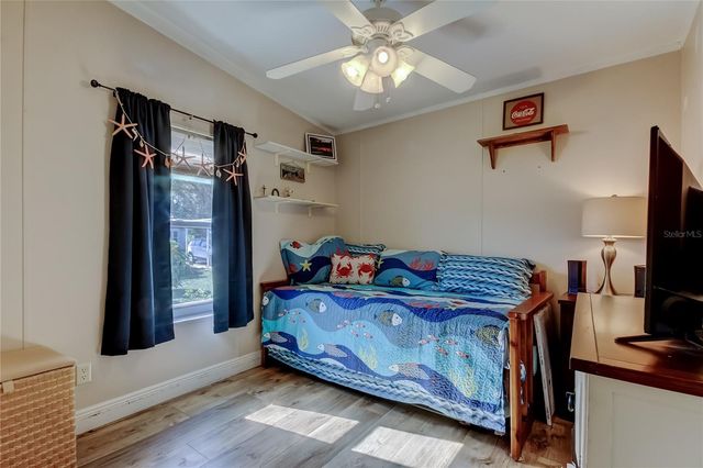 7 FRANGIPANI CIRCLE 7, Largo, FL 33770