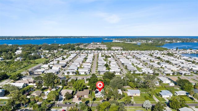 1013 27TH AVENUE W, Palmetto, FL 34221