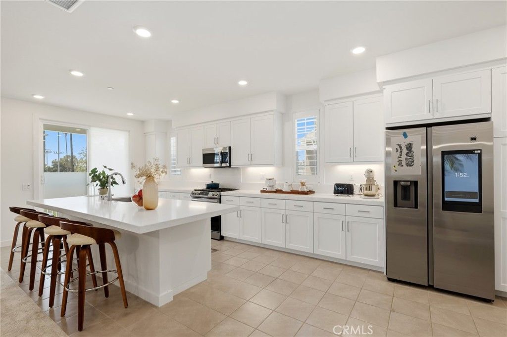175 W La Palma Avenue 6, Anaheim, CA 92801 — photo 2