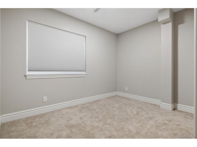 21324 E Briarwood Dr, Aurora, CO 80016