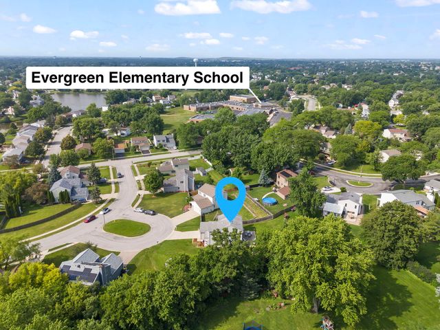 1106 Lightning Trail, Carol Stream, IL 60188
