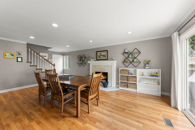 1106 Lightning Trail, Carol Stream, IL 60188