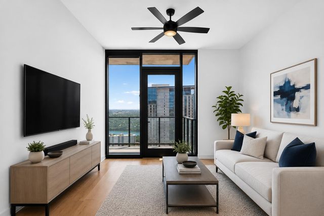 84 East Ave 3808, Austin, TX 78701