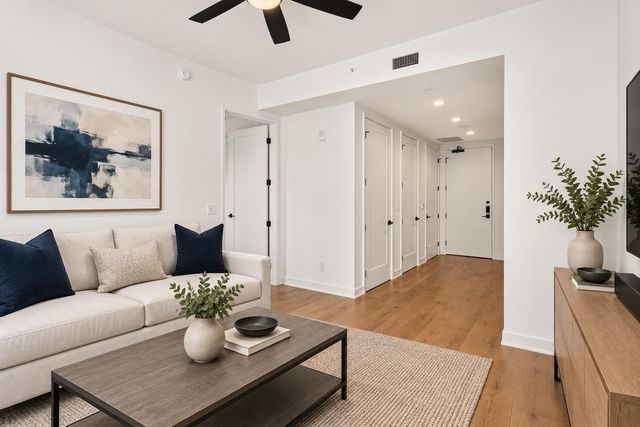 84 East Ave 3808, Austin, TX 78701