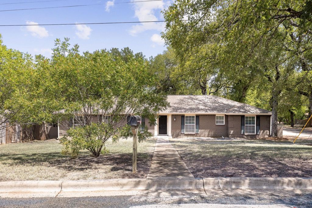 2904 Northeast DR, Austin, TX 78723
