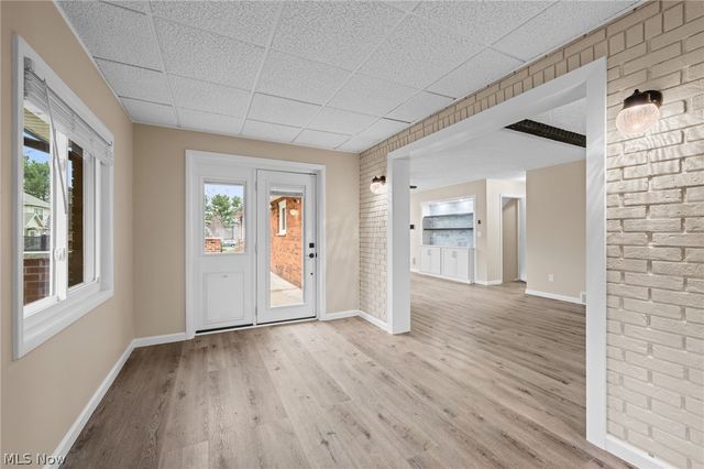 641 North Avenue, Tallmadge, OH 44278