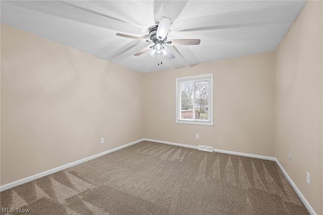 641 North Avenue, Tallmadge, OH 44278