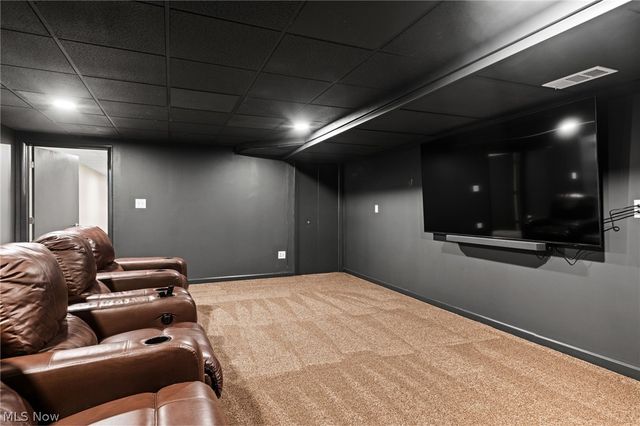 641 North Avenue, Tallmadge, OH 44278