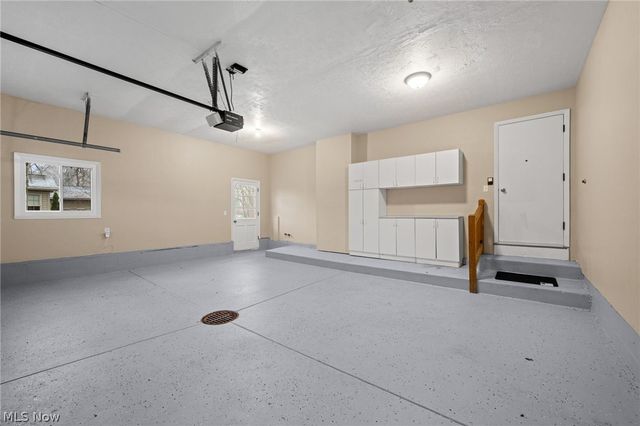 641 North Avenue, Tallmadge, OH 44278