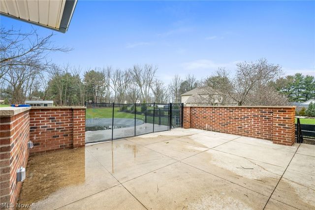 641 North Avenue, Tallmadge, OH 44278