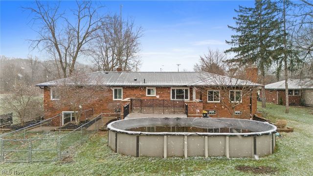 641 North Avenue, Tallmadge, OH 44278