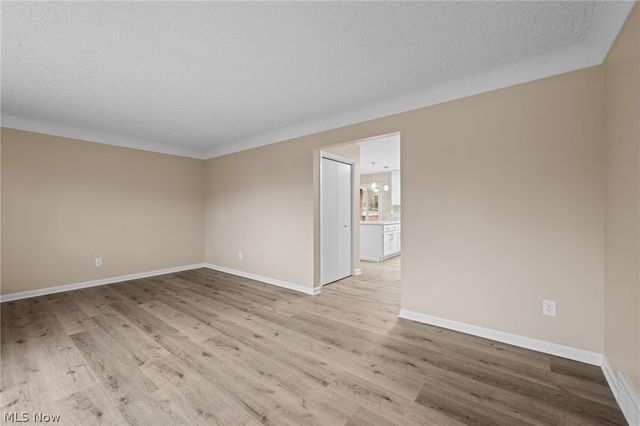 641 North Avenue, Tallmadge, OH 44278