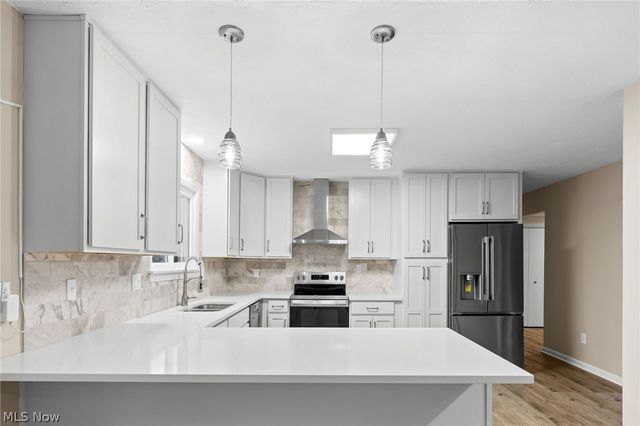 641 North Avenue, Tallmadge, OH 44278