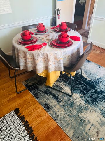 14 Prospect Street, Bloomfield, CT 06002