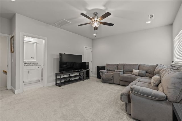 260 Ambry Loop, Centerton, AR 72719
