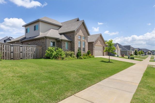 260 Ambry Loop, Centerton, AR 72719