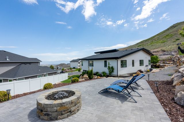 6623 W WYATT RUN DR, Herriman, UT 84096