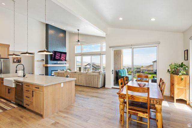 6623 W WYATT RUN DR, Herriman, UT 84096
