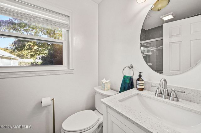 15 Jackson Street, Keyport, NJ 07735