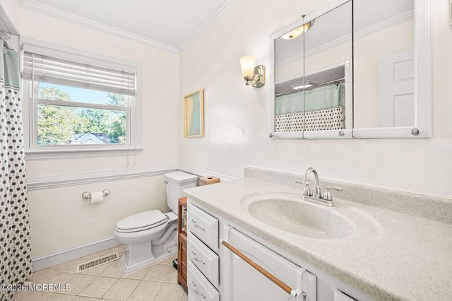 15 Jackson Street, Keyport, NJ 07735