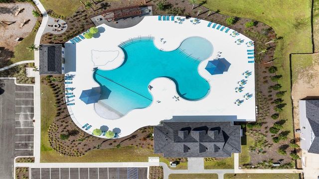 313 Bluebell Way, Moncks Corner, SC 29461