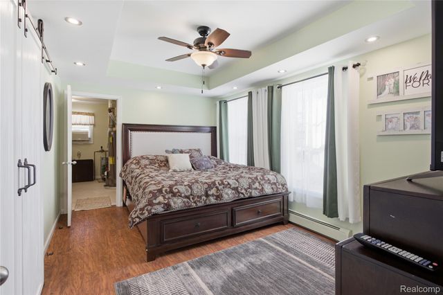 26152 Ypsilanti Street, Flat Rock, MI 48134