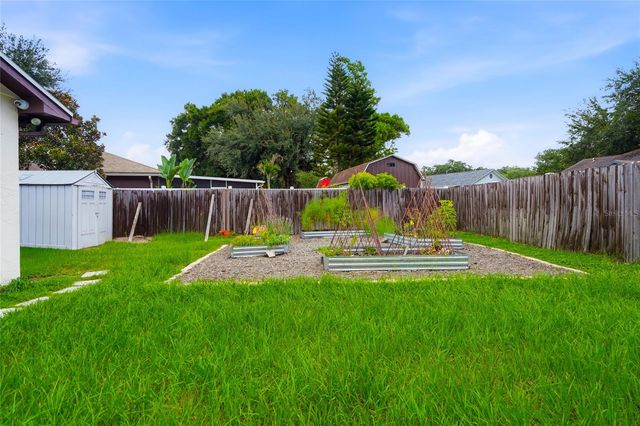 1150 WINDSOR WAY, Lutz, FL 33559