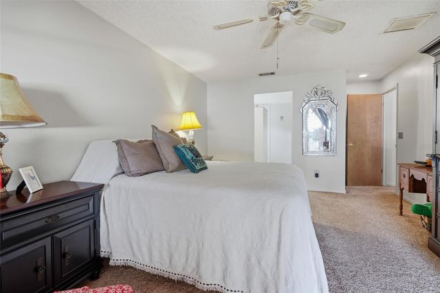 1150 WINDSOR WAY, Lutz, FL 33559