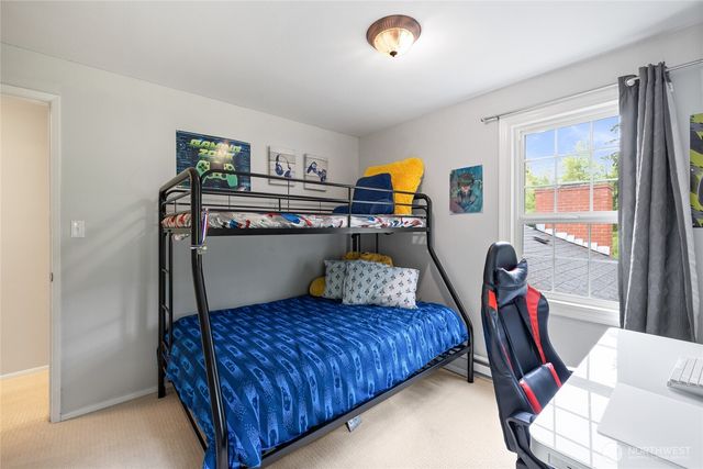 10323 Crescent Valley Drive NW, Gig Harbor, WA 98332