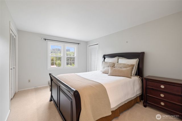 10323 Crescent Valley Drive NW, Gig Harbor, WA 98332