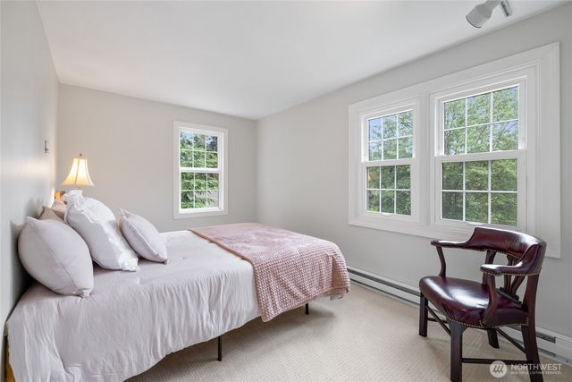 10323 Crescent Valley Drive NW, Gig Harbor, WA 98332