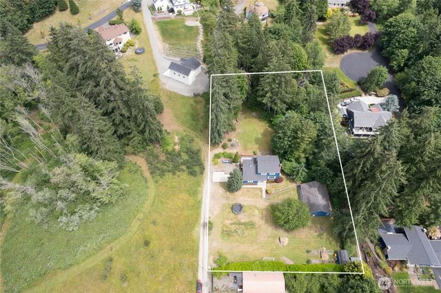 10323 Crescent Valley Drive NW, Gig Harbor, WA 98332