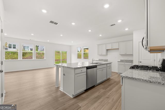 2286 Linden Pass, Douglasville, GA 30135