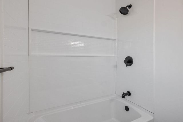 1209 Neville Street, Hanford, CA 93230