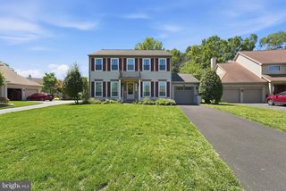10275 RACQUET CIR, Manassas, VA 20110