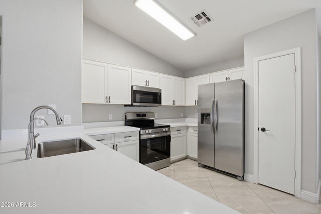 3626 W SAGUARO PARK Lane, Glendale, AZ 85310