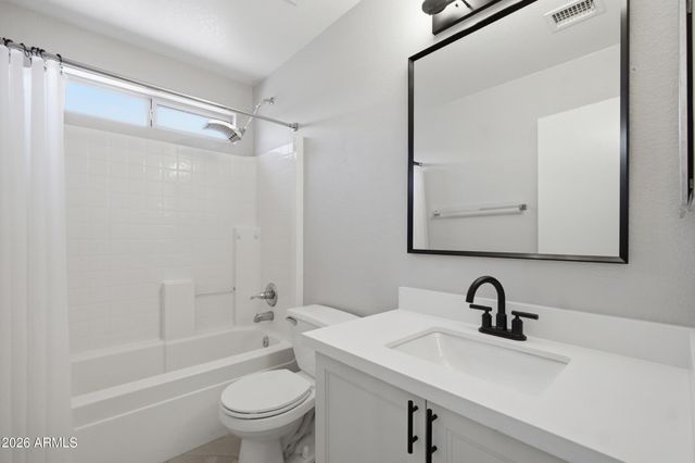 3626 W SAGUARO PARK Lane, Glendale, AZ 85310