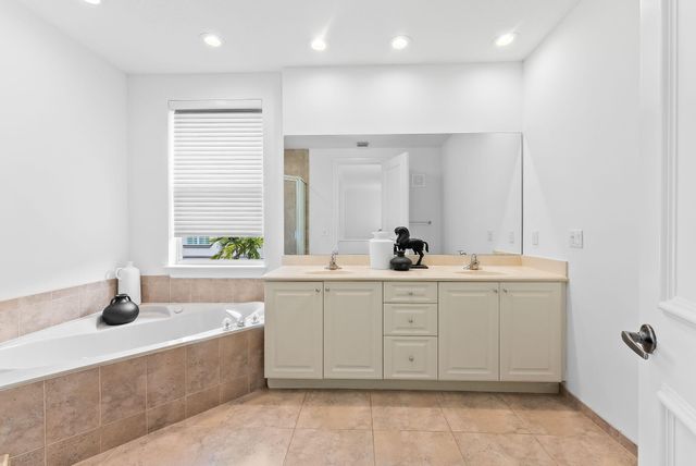 725 SW 4th Avenue, Fort Lauderdale, FL 33315