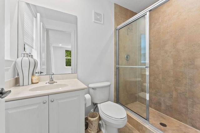 725 SW 4th Avenue, Fort Lauderdale, FL 33315