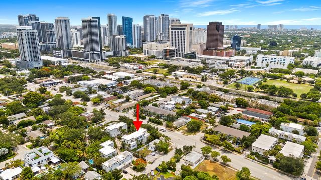 725 SW 4th Avenue, Fort Lauderdale, FL 33315