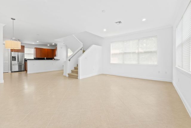 725 SW 4th Avenue, Fort Lauderdale, FL 33315