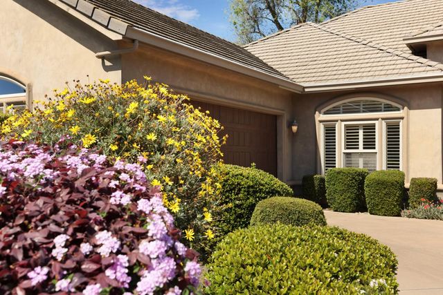 2735 Bristol Ln, Lodi, CA 95242