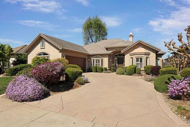 2735 Bristol Ln, Lodi, CA 95242