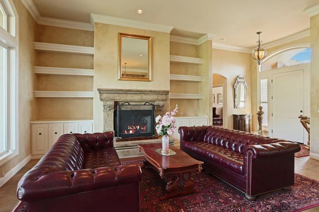 2735 Bristol Ln, Lodi, CA 95242