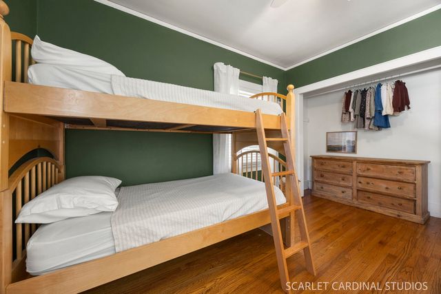 335 E Madison Avenue, Wheaton, IL 60187